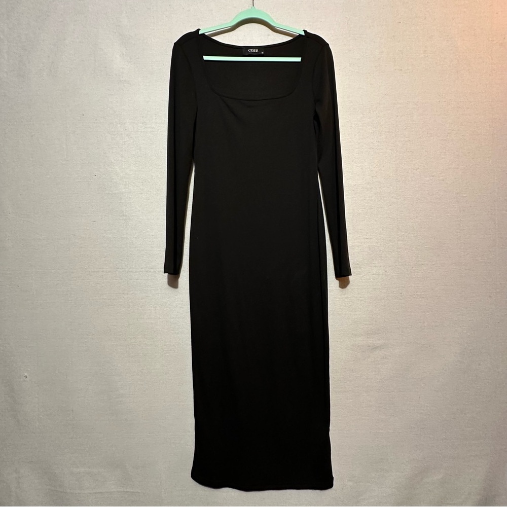 Cider lightweight sweater dress - size M